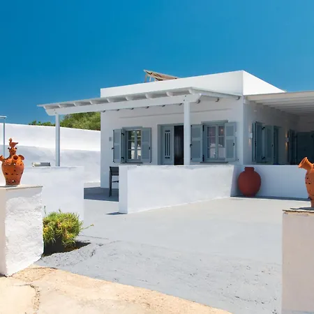 θεμωνιά House *