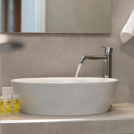 Θεμωνιά house * Kato Petali