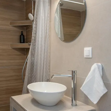 Apartment θεμωνιά House *