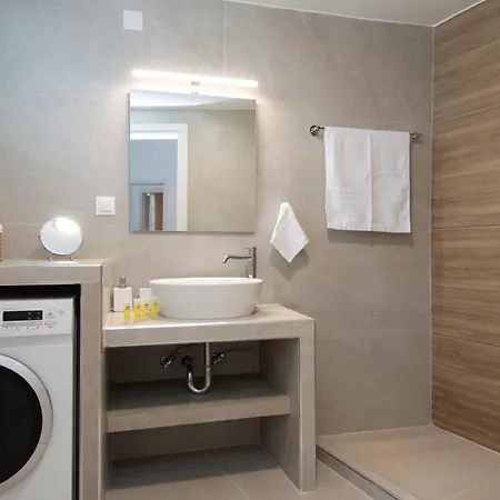 Apartment θεμωνιά House