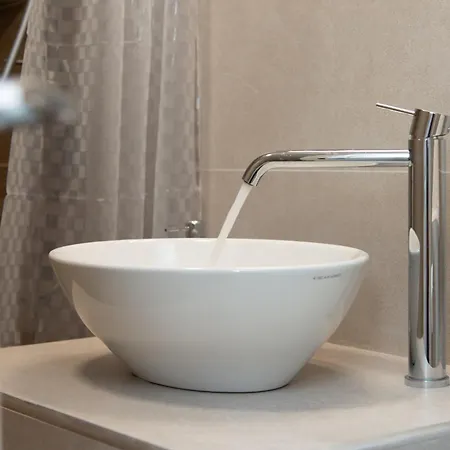 Θεμωνιά house * Kato Petali