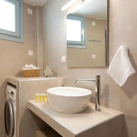 Θεμωνιά house Kato Petali