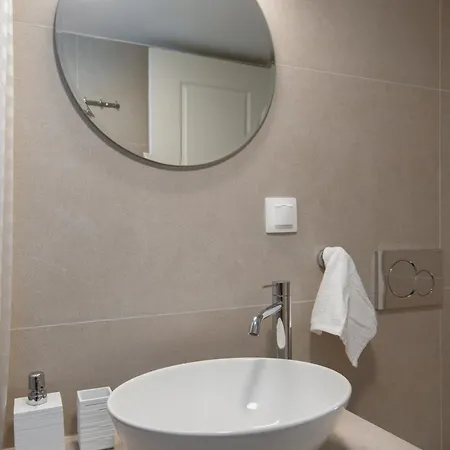 Apartment θεμωνιά House