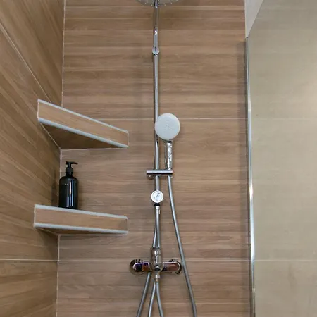 θεμωνιά House * Kato Petali