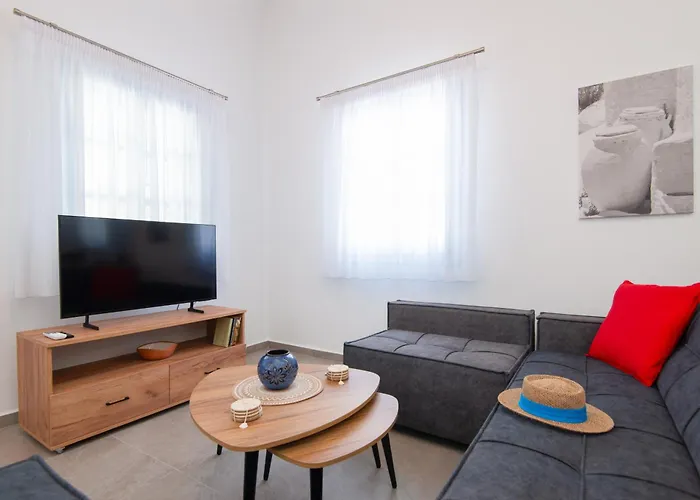 Θεμωνιά House *