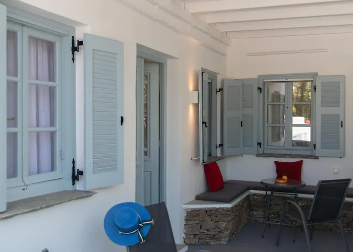 Θεμωνιά House アパート