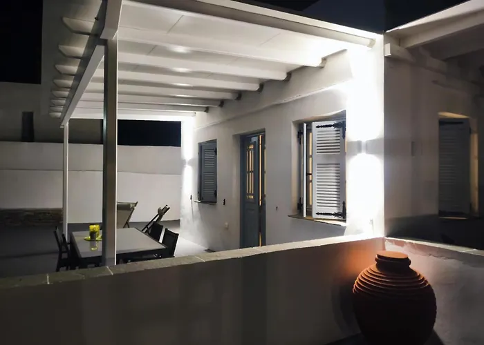 アパート Θεμωνιά House